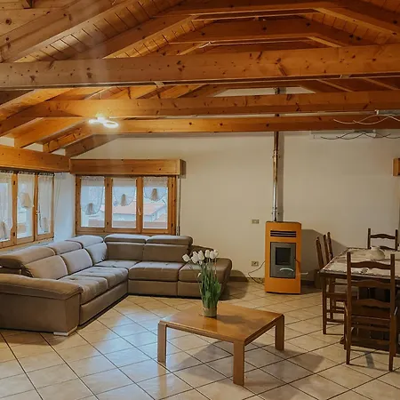 Mansarda De Legn Apartamento *